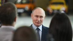 Изображение Президент России Владимир Путин на встрече с сотрудниками АвтоВАЗа