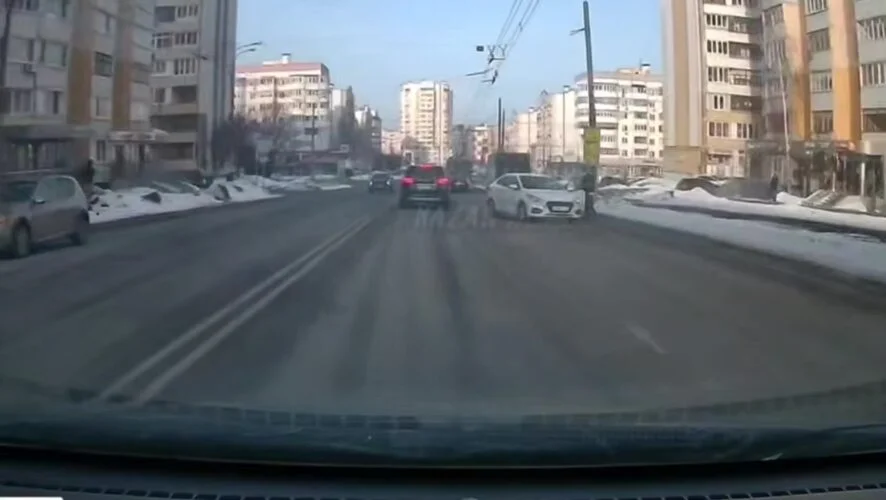 Изображение к публикации «В Казани сбитая на пешеходном переходе женщина попала в реанимацию»