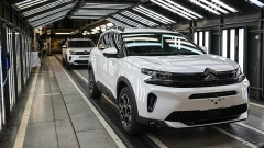 Изображение Peugeot 4008 из китайских машинокомплектов