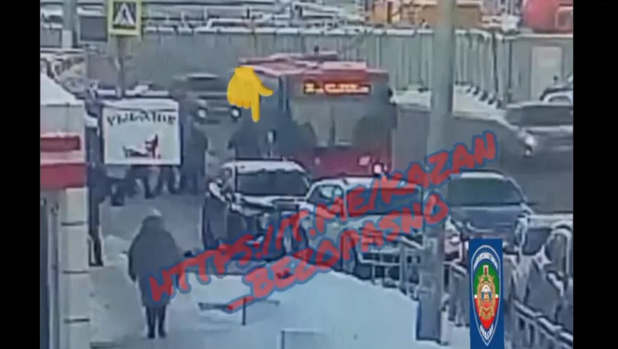 Изображение к публикации «В Казани пенсионерка попала в реанимацию после наезда автобуса»