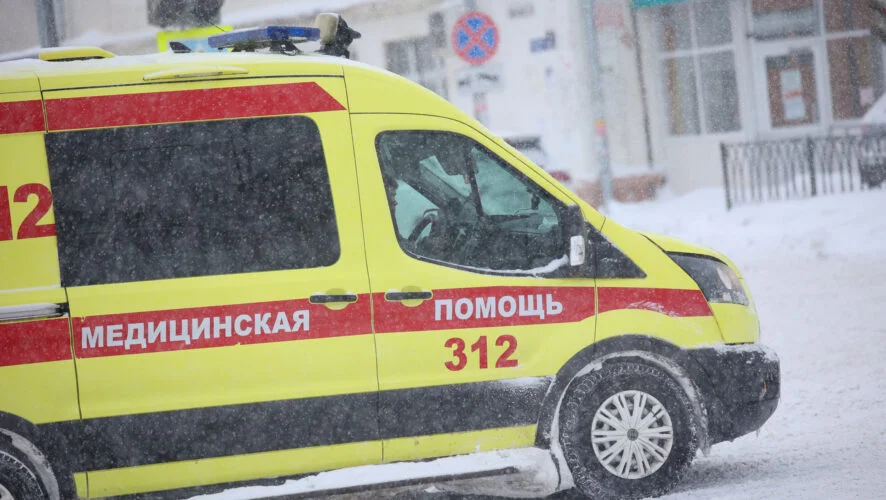 Изображение к публикации «В Казани автомобиль Kia Rio сбил двух женщин на пешеходном переходе»
