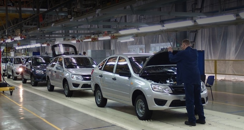 Продукция АВТОВАЗа подорожает с 1 декабря