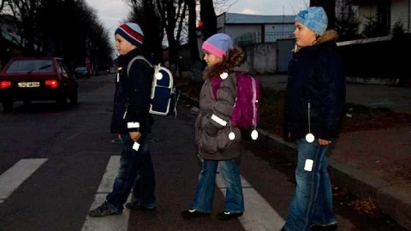 Изображение к публикации «Дети на дороге должны быть хорошо заметны»