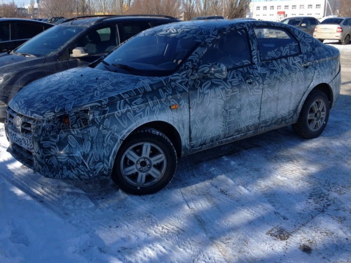 LADA Vesta испытывают на дорогах Тольятти