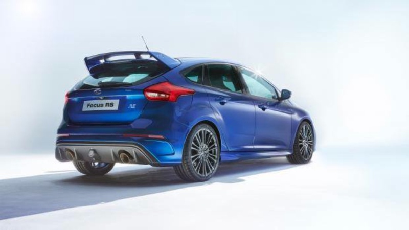 "Заряженный" Ford Focus RS