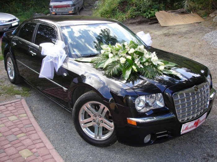Свадебный автомобиль - украшение свадьбы