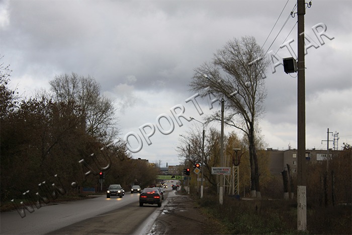 Камера Автодория - перекресток улиц Нефтяников-Калинина